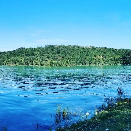 L'orgeletaine : Grande Maison Au Milieu Des Lacs Du Jura Holiday home Orgelet