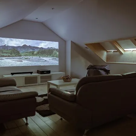 L'orgeletaine : Grande Maison Au Milieu Des Lacs Du Jura Holiday home